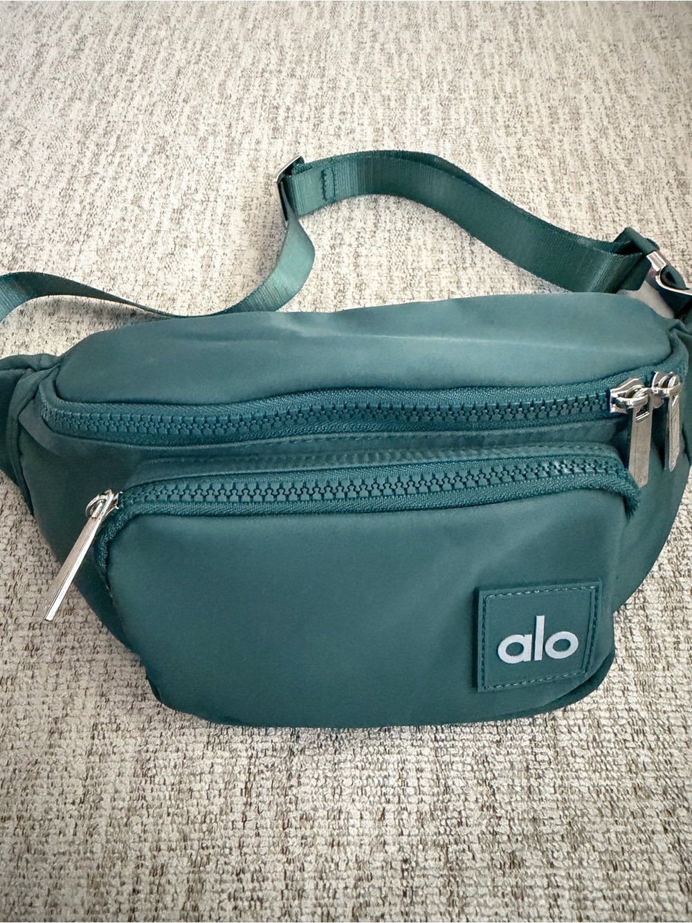 ALO Explorer Green Fanny Pack Belt Bag